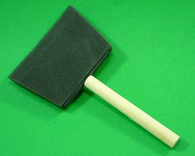 Foam Brush 100mm High Density Wooden Handle - Click Image to Close