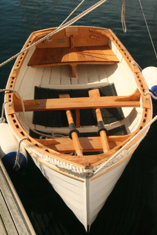 Puffin by Iain Oughtred; 10' 2" Clinker Dinghy. - Click Image to Close